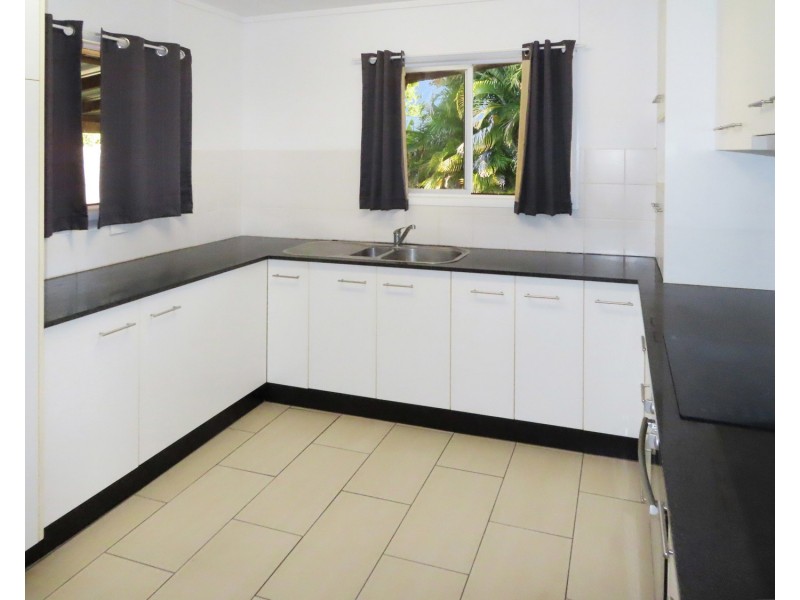 7 Denison Street, Bowen QLD 4805