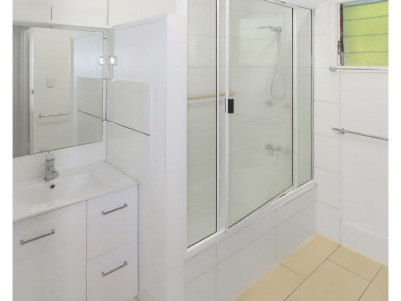 7 Denison Street, Bowen QLD 4805