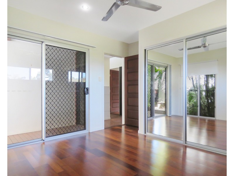 15 Seacove Crescent, Bowen QLD 4805