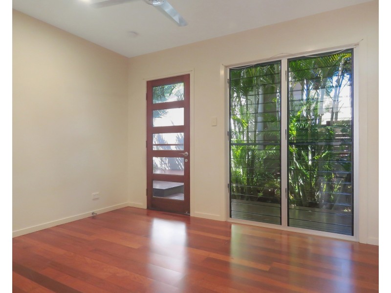 15 Seacove Crescent, Bowen QLD 4805