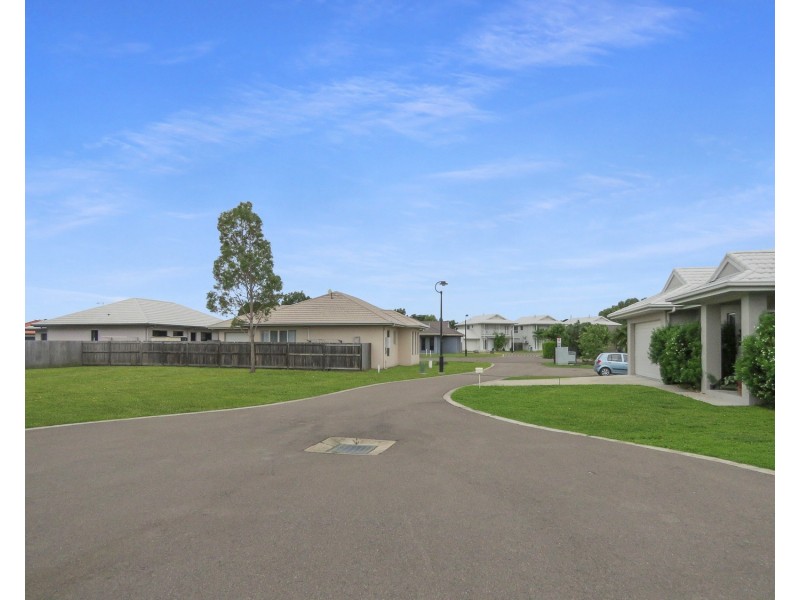 6 Seventh Close, Bowen QLD 4805