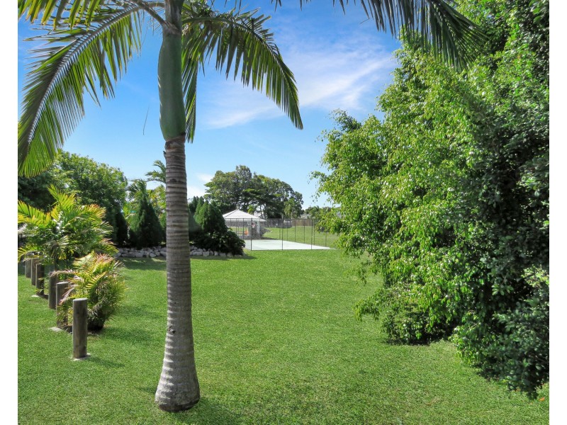 6 Seventh Close, Bowen QLD 4805