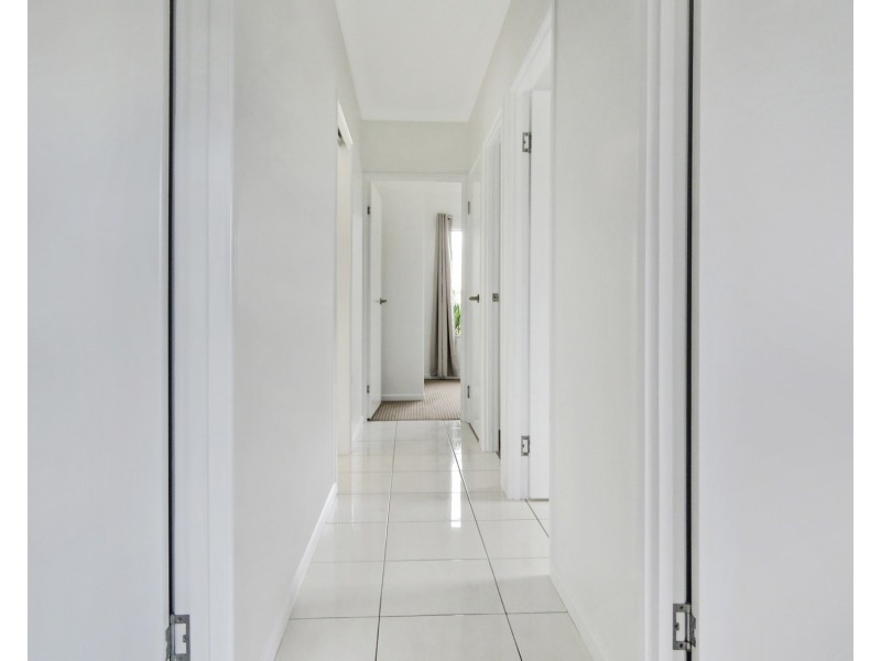 6 Seventh Close, Bowen QLD 4805