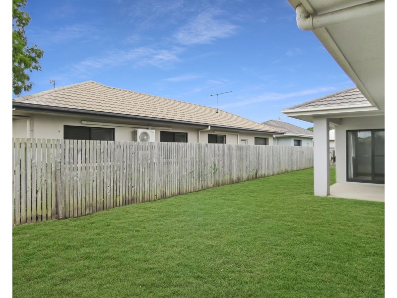 6 Seventh Close, Bowen QLD 4805