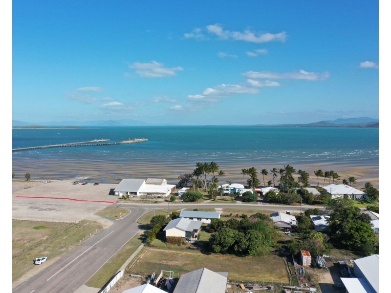 3 Sinclair Street, Bowen QLD 4805