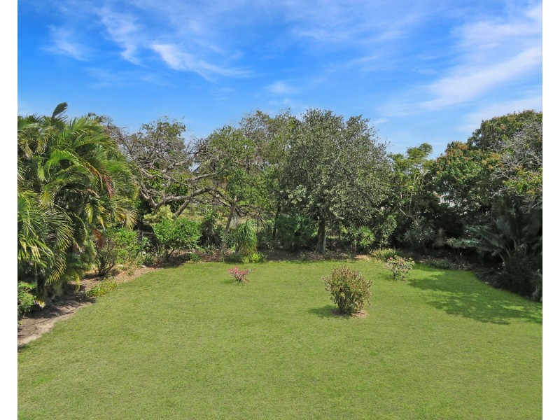 3 Sinclair Street, Bowen QLD 4805