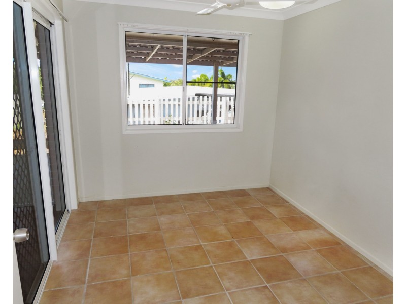 12 Philip Street, Bowen QLD 4805