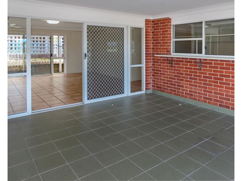 12 Philip Street, Bowen QLD 4805