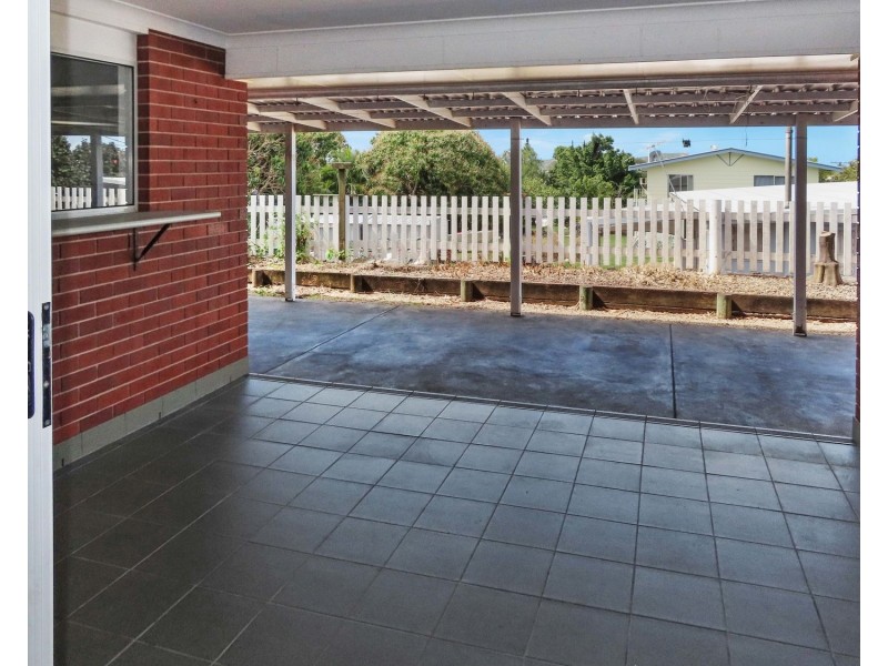 12 Philip Street, Bowen QLD 4805