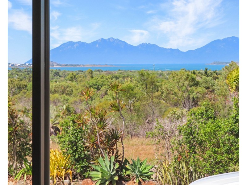 62 Drays Road, Bowen QLD 4805