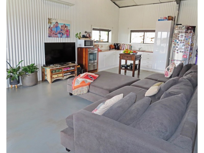 62 Drays Road, Bowen QLD 4805