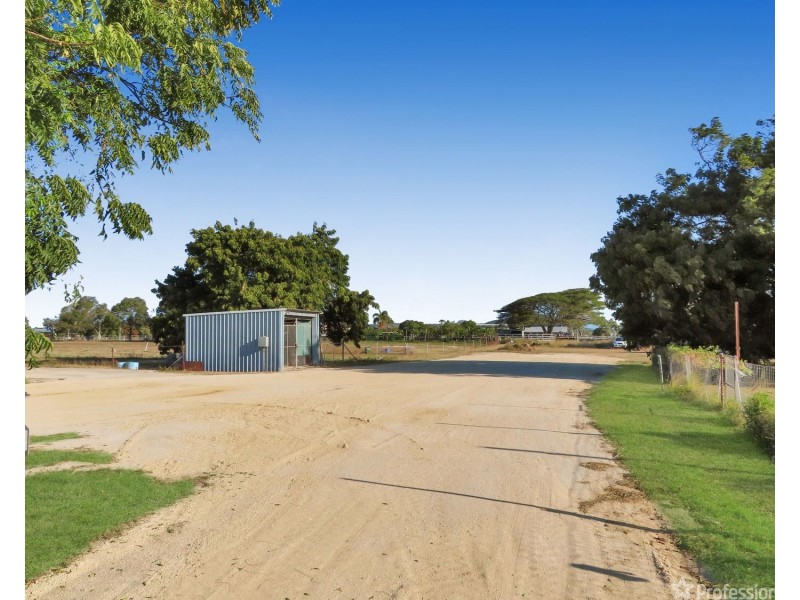 121 Flemington Road, Bowen QLD 4805