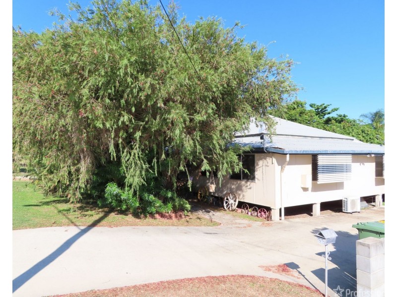 55 Poole Street, Bowen QLD 4805