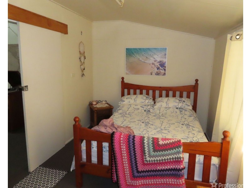 55 Poole Street, Bowen QLD 4805