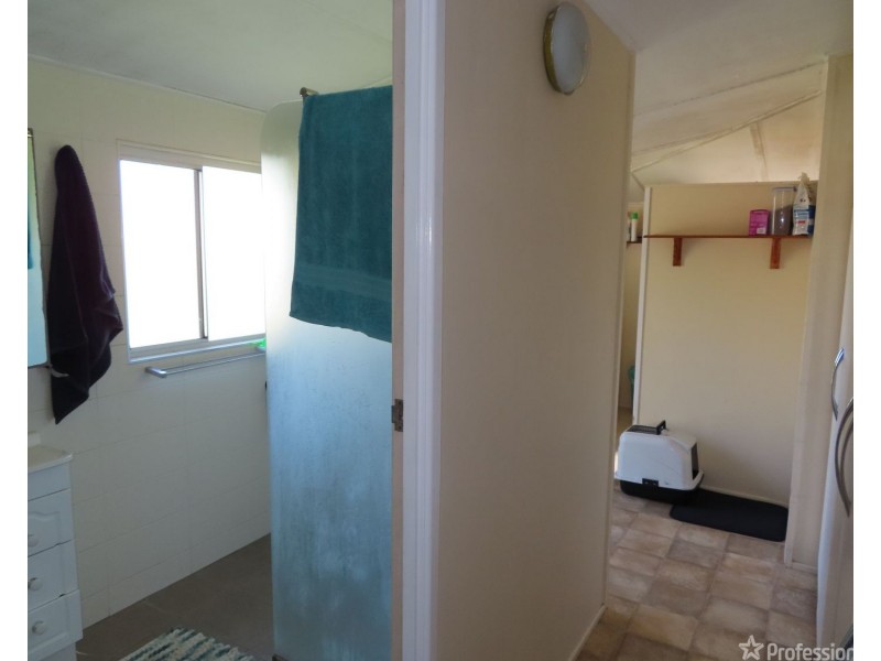 55 Poole Street, Bowen QLD 4805