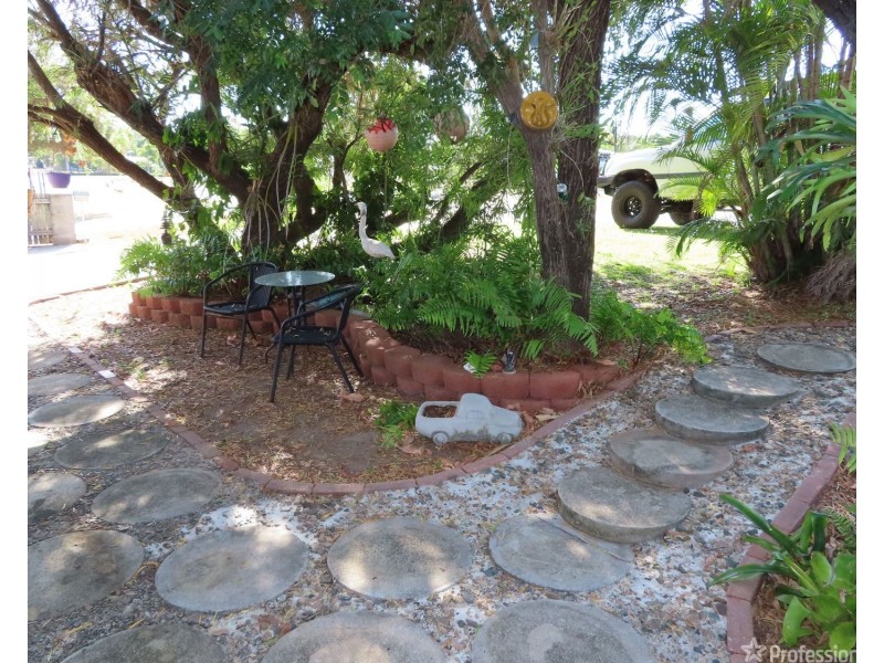 55 Poole Street, Bowen QLD 4805