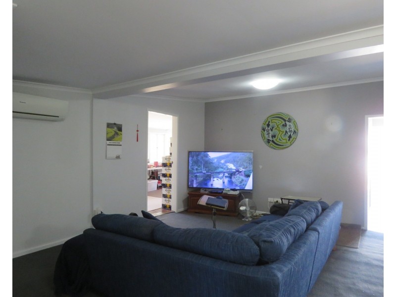 60 Livingstone Street, Bowen QLD 4805