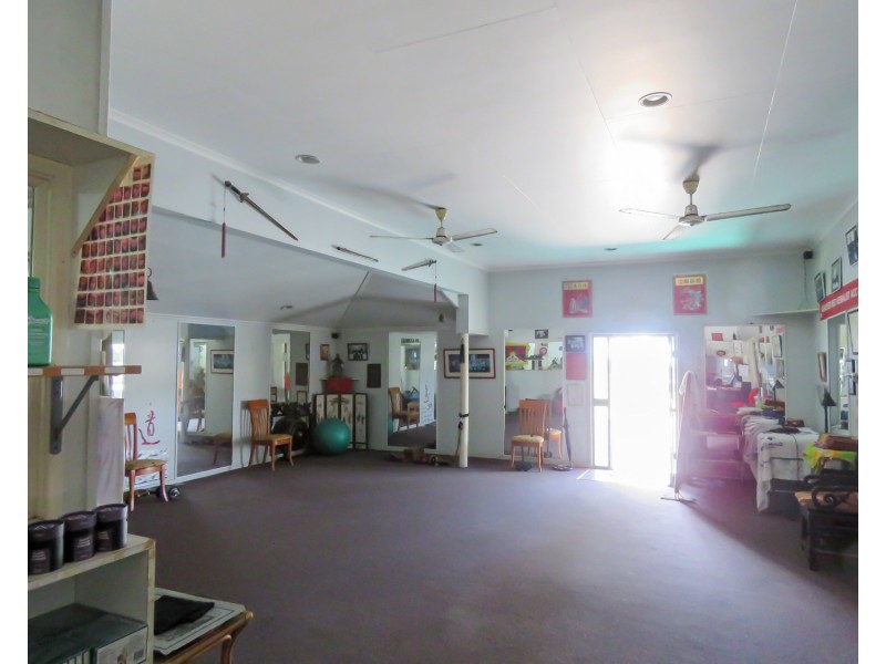 43 Golf Links Road, Bowen QLD 4805
