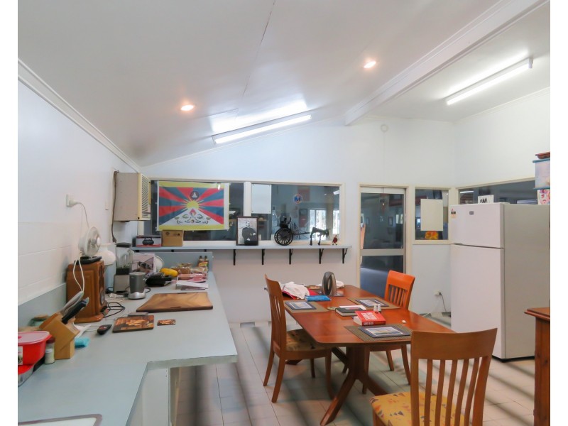 43 Golf Links Road, Bowen QLD 4805