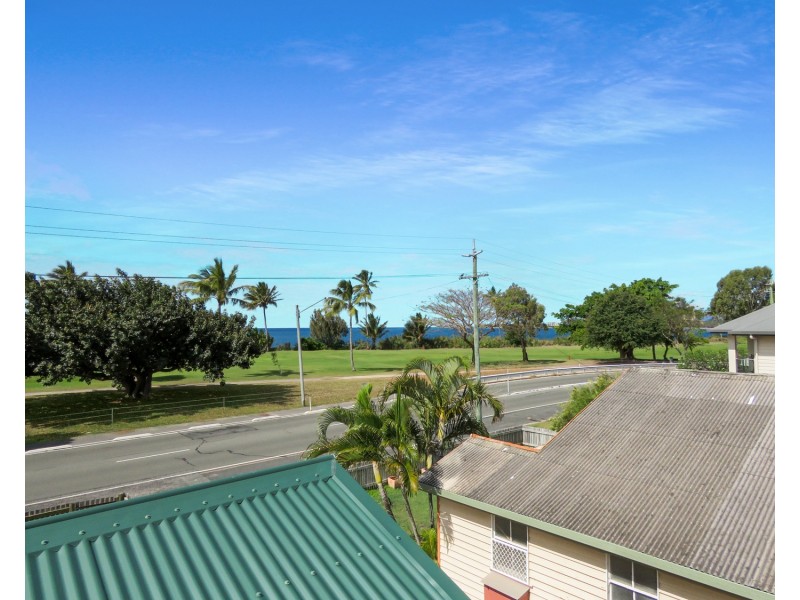 43 Golf Links Road, Bowen QLD 4805