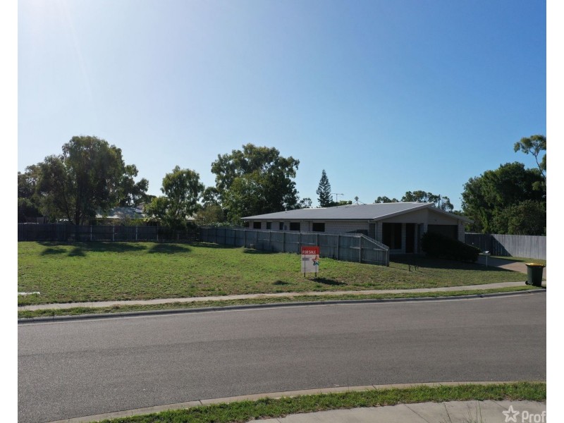 13 Wattle Crescent, Bowen QLD 4805