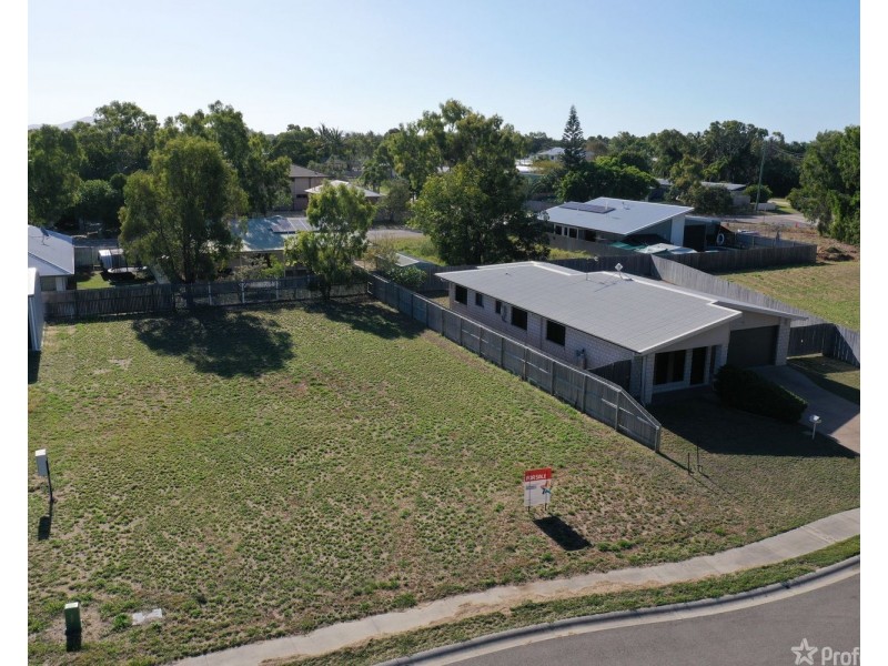 13 Wattle Crescent, Bowen QLD 4805