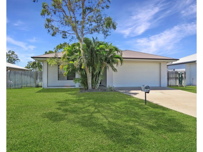 10 Nautilus Street, Bowen QLD 4805