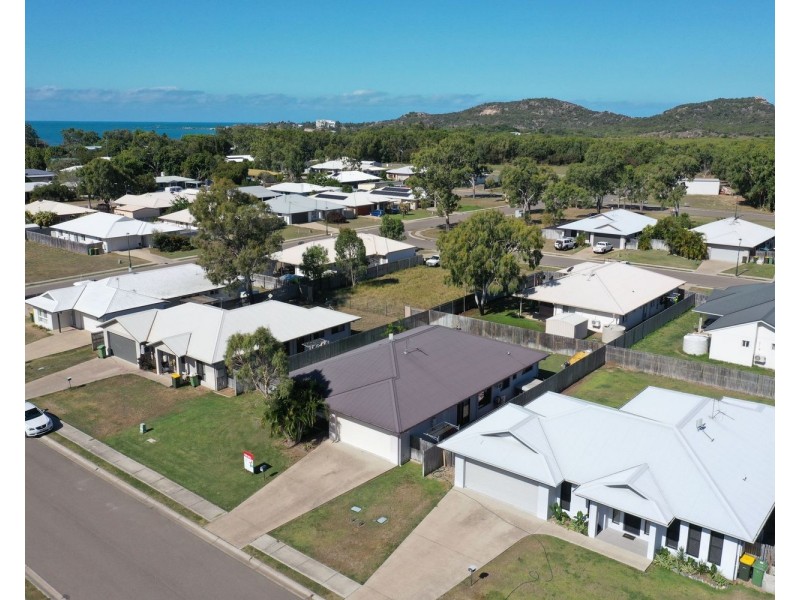 10 Nautilus Street, Bowen QLD 4805