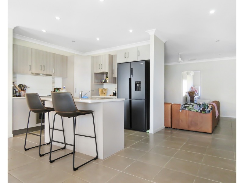9 Marine Parade, Bowen QLD 4805