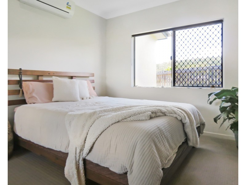9 Marine Parade, Bowen QLD 4805