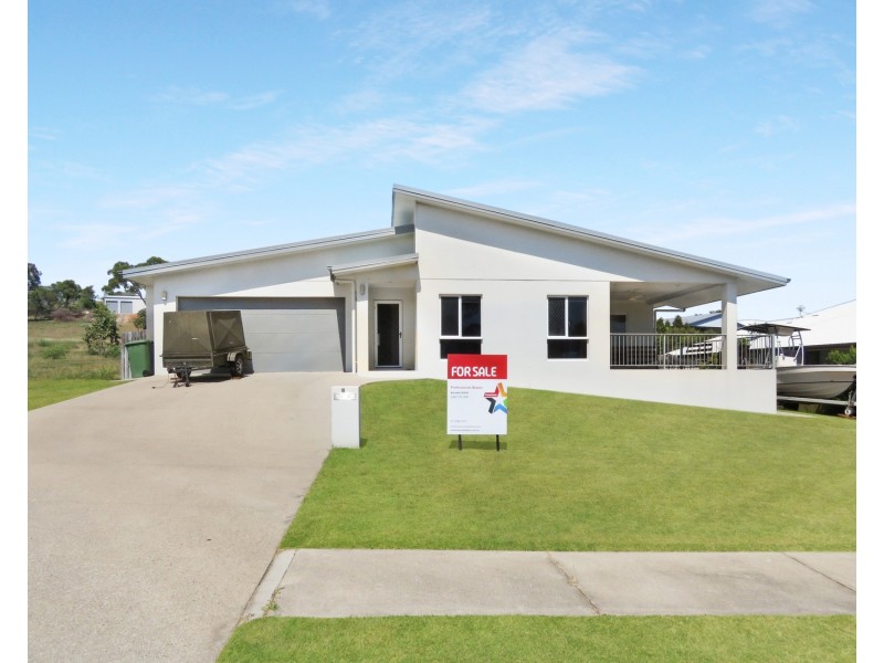 9 Marine Parade, Bowen QLD 4805