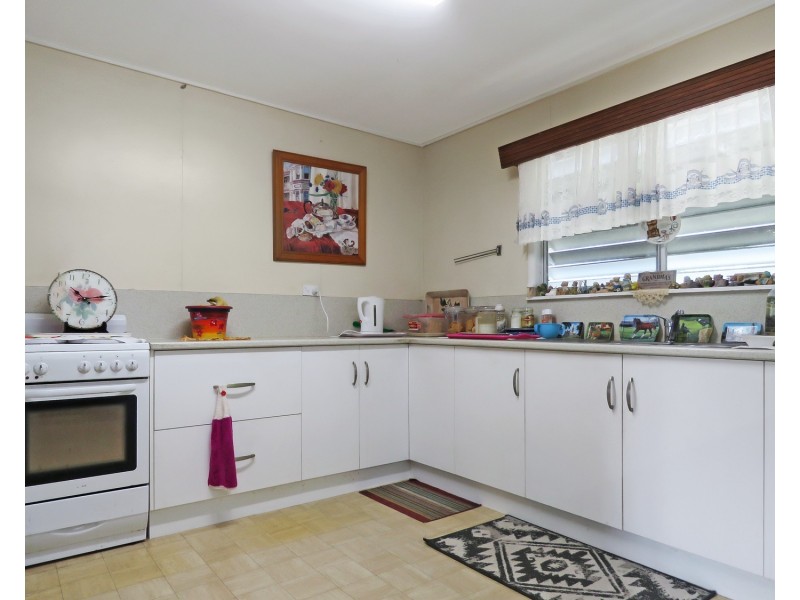47 Holborne Street, Bowen QLD 4805