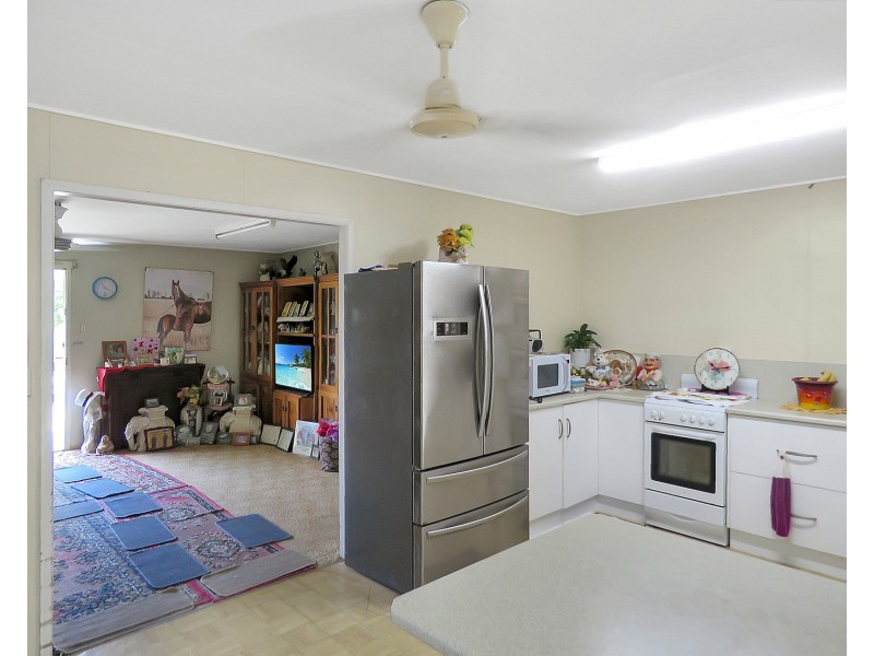 47 Holborne Street, Bowen QLD 4805