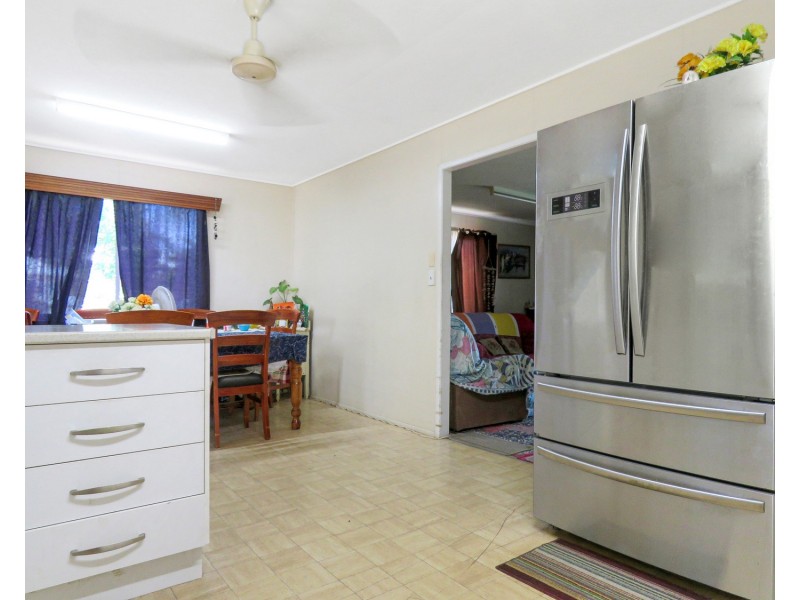 47 Holborne Street, Bowen QLD 4805
