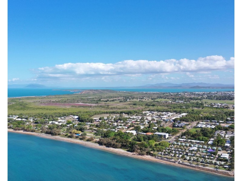 47 Holborne Street, Bowen QLD 4805