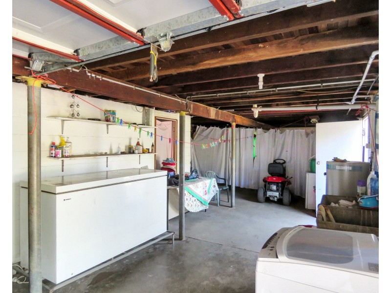 47 Holborne Street, Bowen QLD 4805