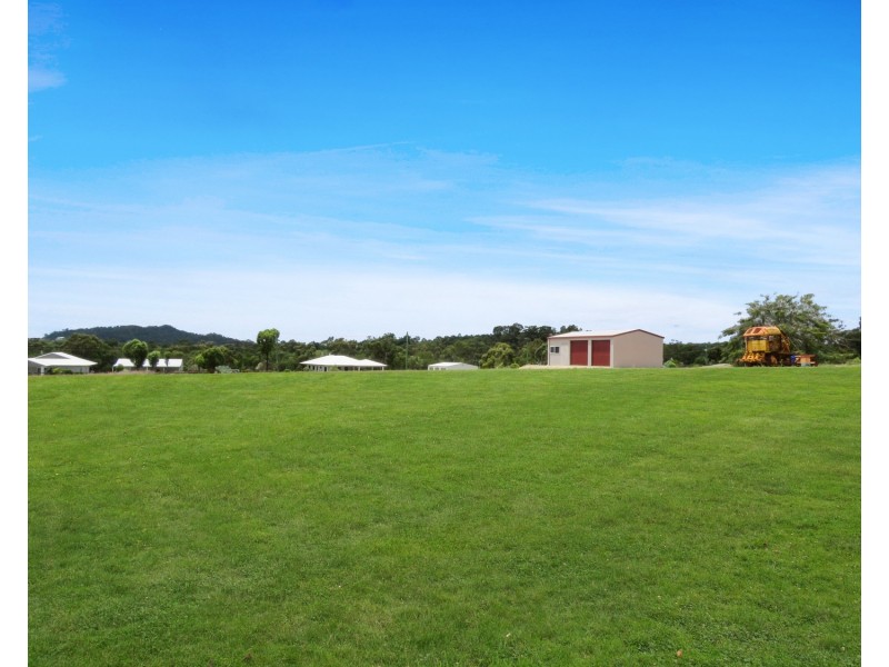 19 Lorikeet Crescent, Bowen QLD 4805