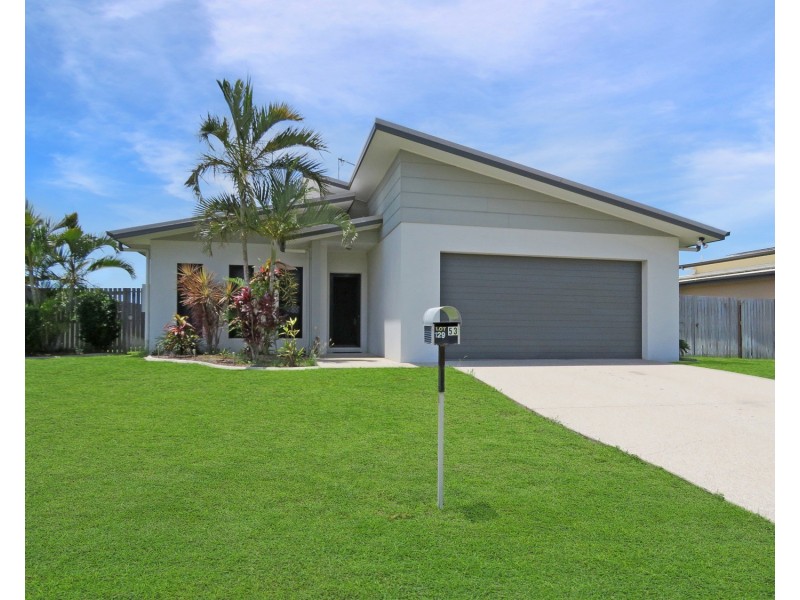53 Banks Drive, Bowen QLD 4805