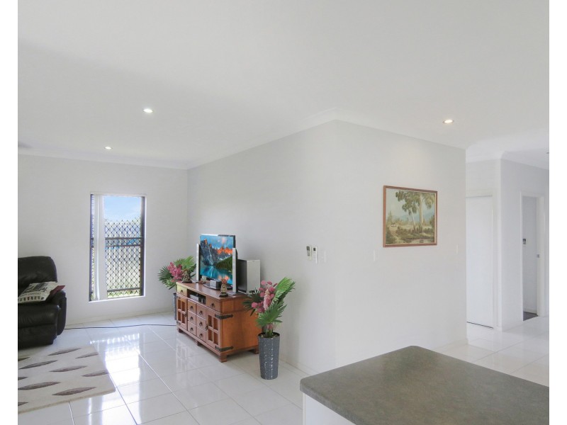 53 Banks Drive, Bowen QLD 4805
