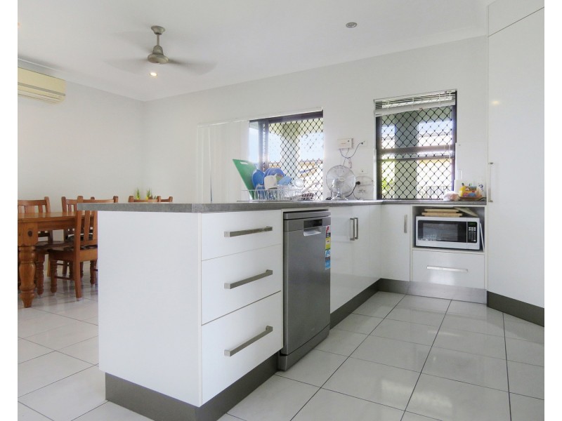 53 Banks Drive, Bowen QLD 4805