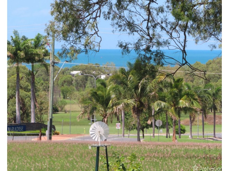 18059 Bruce Highway, Bowen QLD 4805