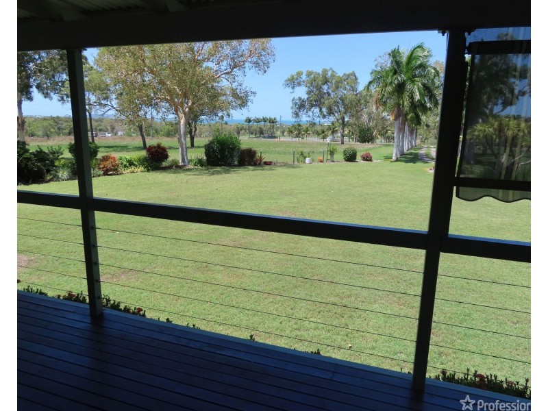 18059 Bruce Highway, Bowen QLD 4805