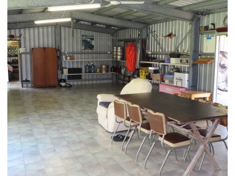 18059 Bruce Highway, Bowen QLD 4805