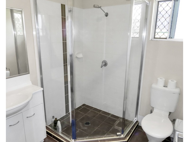 4 Seacove Crescent, Bowen QLD 4805