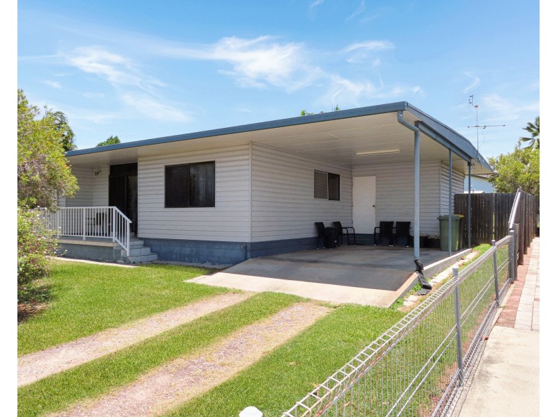 119 Gregory Street, Bowen QLD 4805