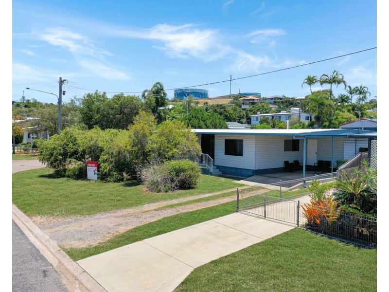 119 Gregory Street, Bowen QLD 4805