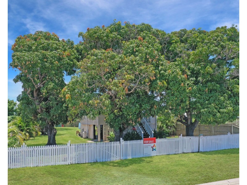15 Field Street, Bowen QLD 4805