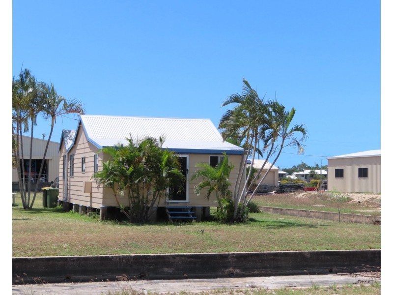 66 Dalrymple Street, Bowen QLD 4805