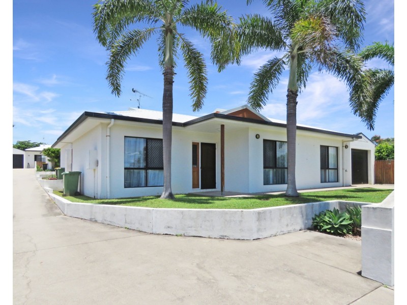 1/13 Queens Road, Bowen QLD 4805