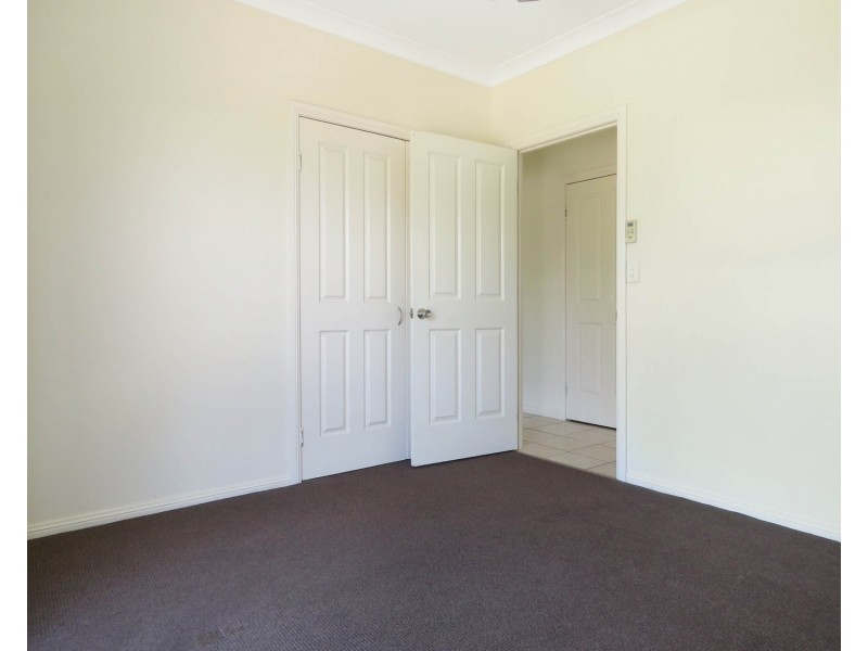 1/13 Queens Road, Bowen QLD 4805